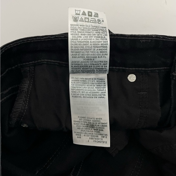 Levi’s Silver Tab Black Jeans - Picture 6 of 14